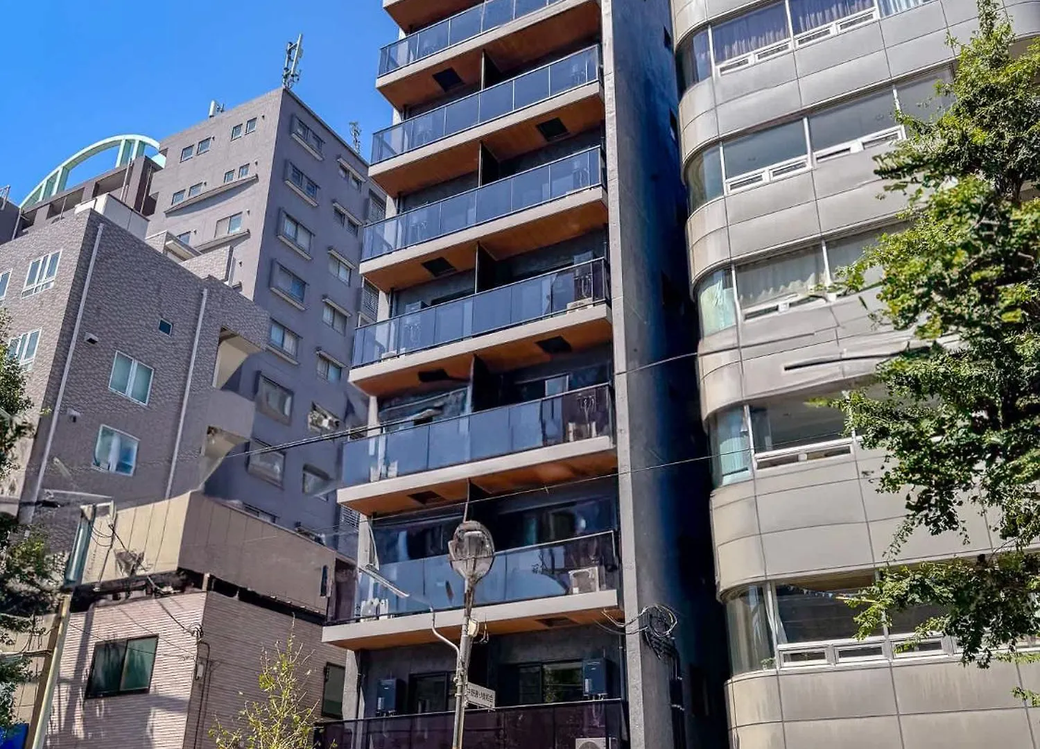 Triphome Nakano 2025 Green Tokyo Apartment