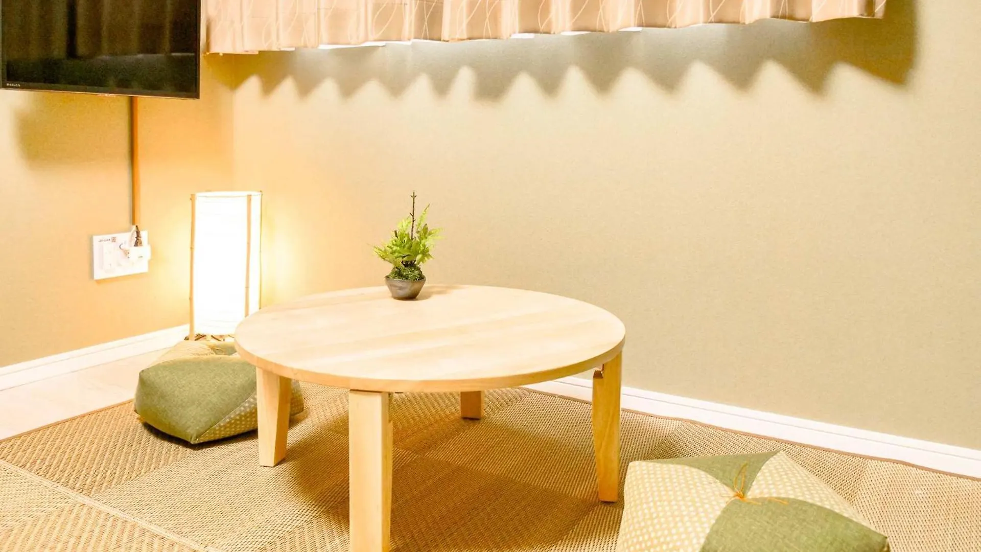 Triphome Nakano 2025 Green Tokyo 0*,  Japan