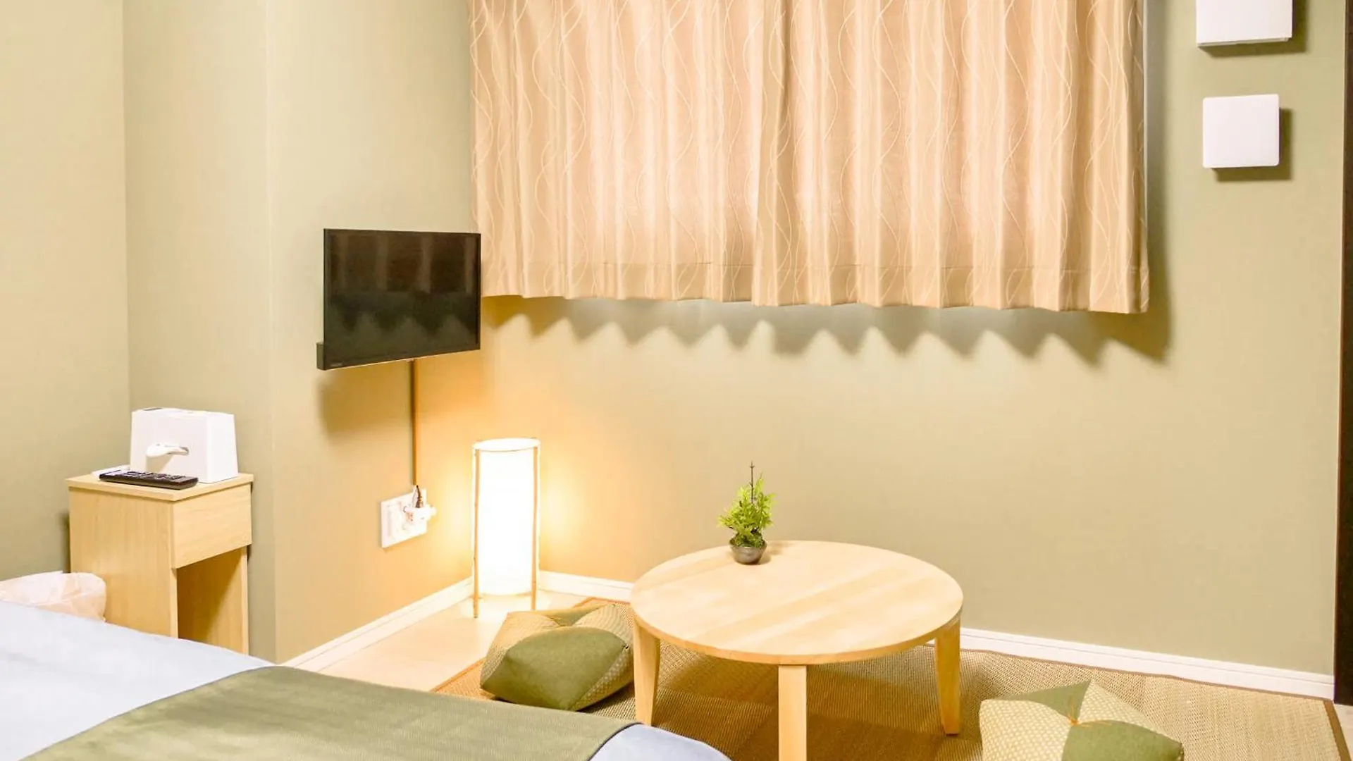 Apartment Triphome Nakano 2025 Green Tokyo