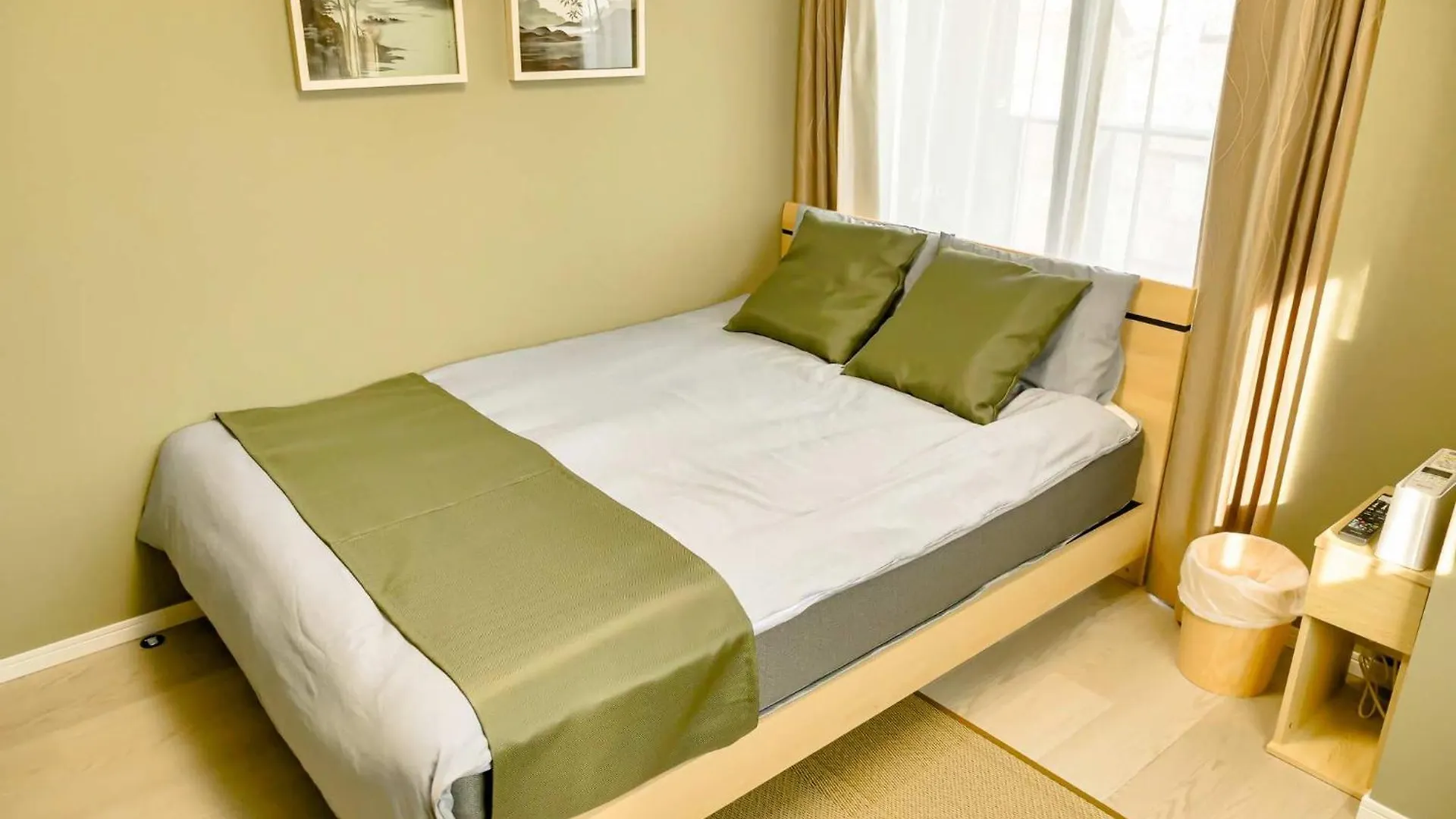 Triphome Nakano 2025 Green Tokyo Apartment